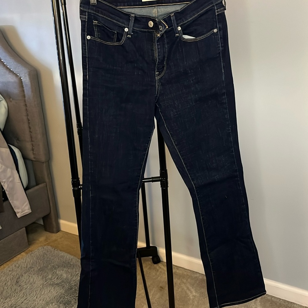 Levi’s Classic Bootcut Size 8 Dark Wash
